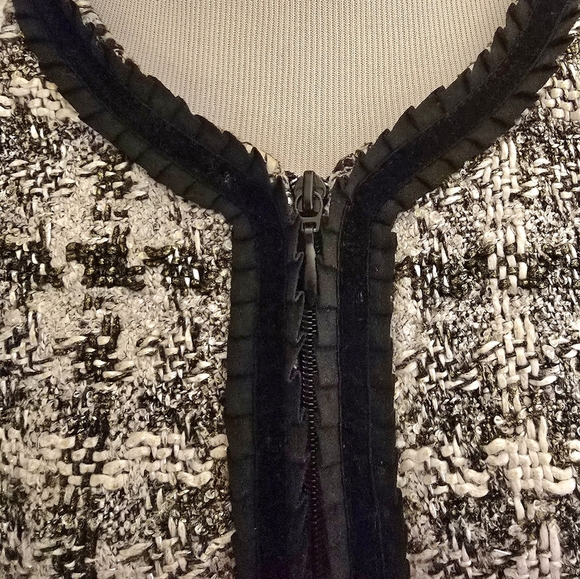 Sag Harbor Zip-up Black/White with Gold Metallic Threads Balzer Jacket Size 16 - Picture 3 of 5
